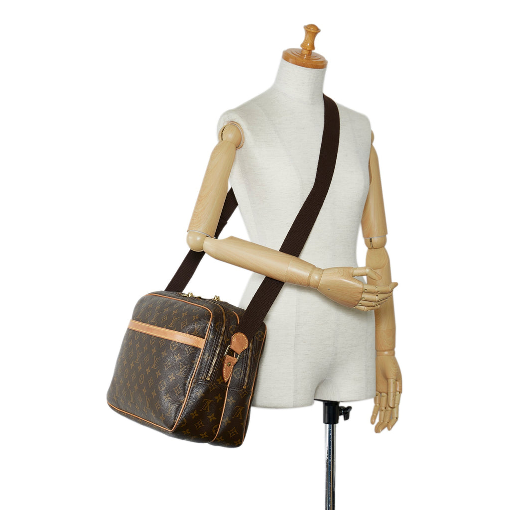Louis Vuitton Reporter GM Monogram Canvas