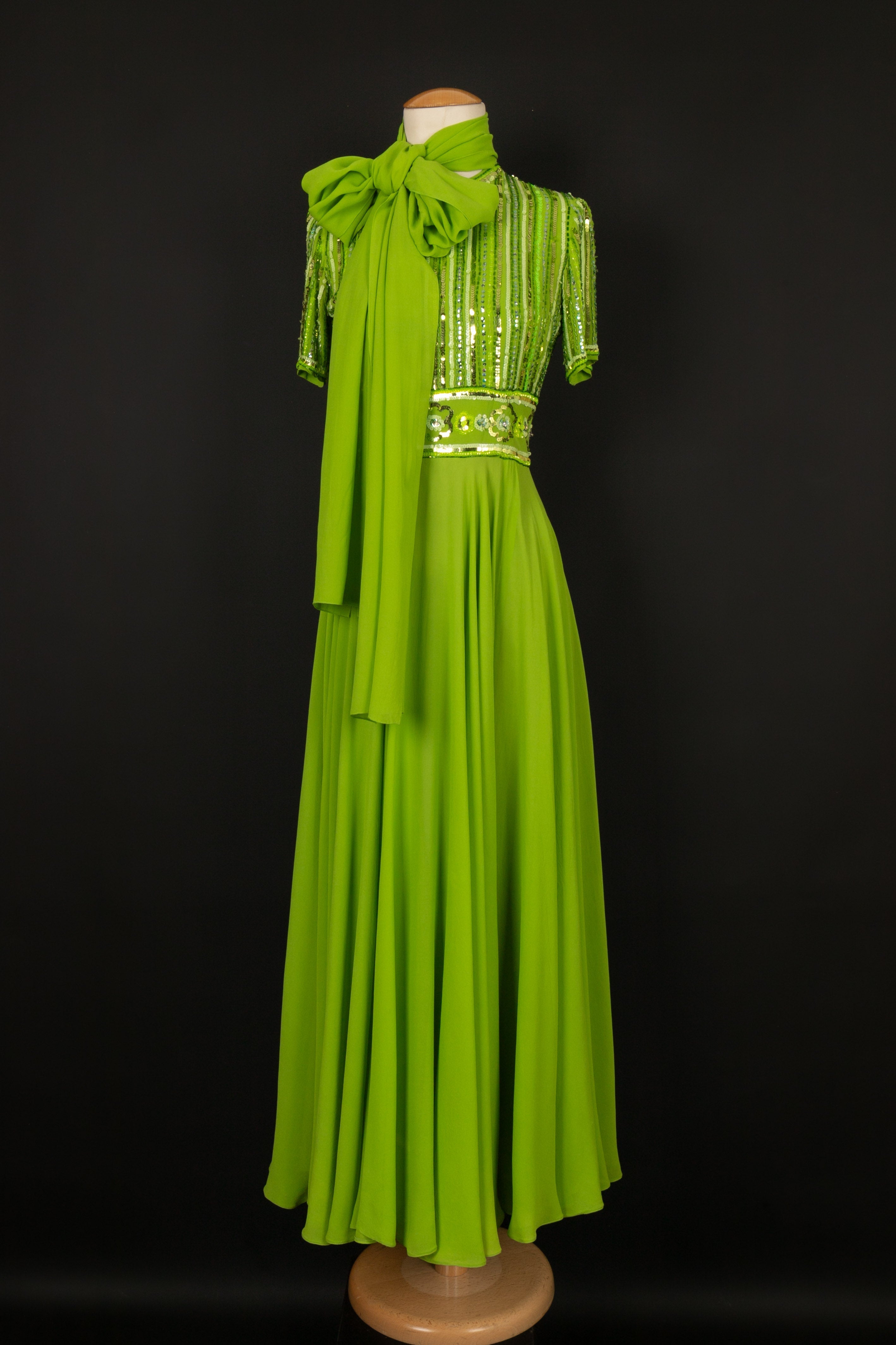 Robe verte en soie Carven