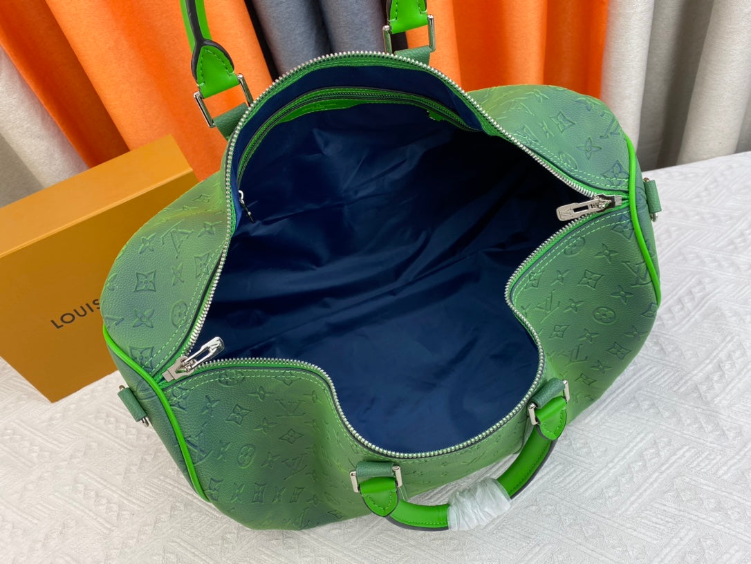 EN - New Arrival Bags LUV 671