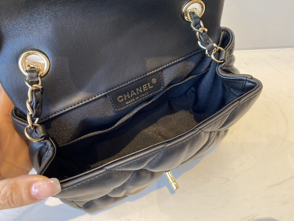 CHLSmall Flap Bag Gold Hardware Black For Women, Women’s Handbags, Shoulder Bags 7.5in/19cm AS2232