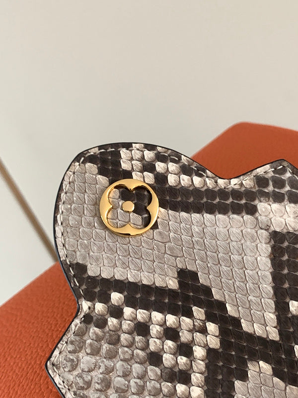 Glamy - LOV Bags - 697