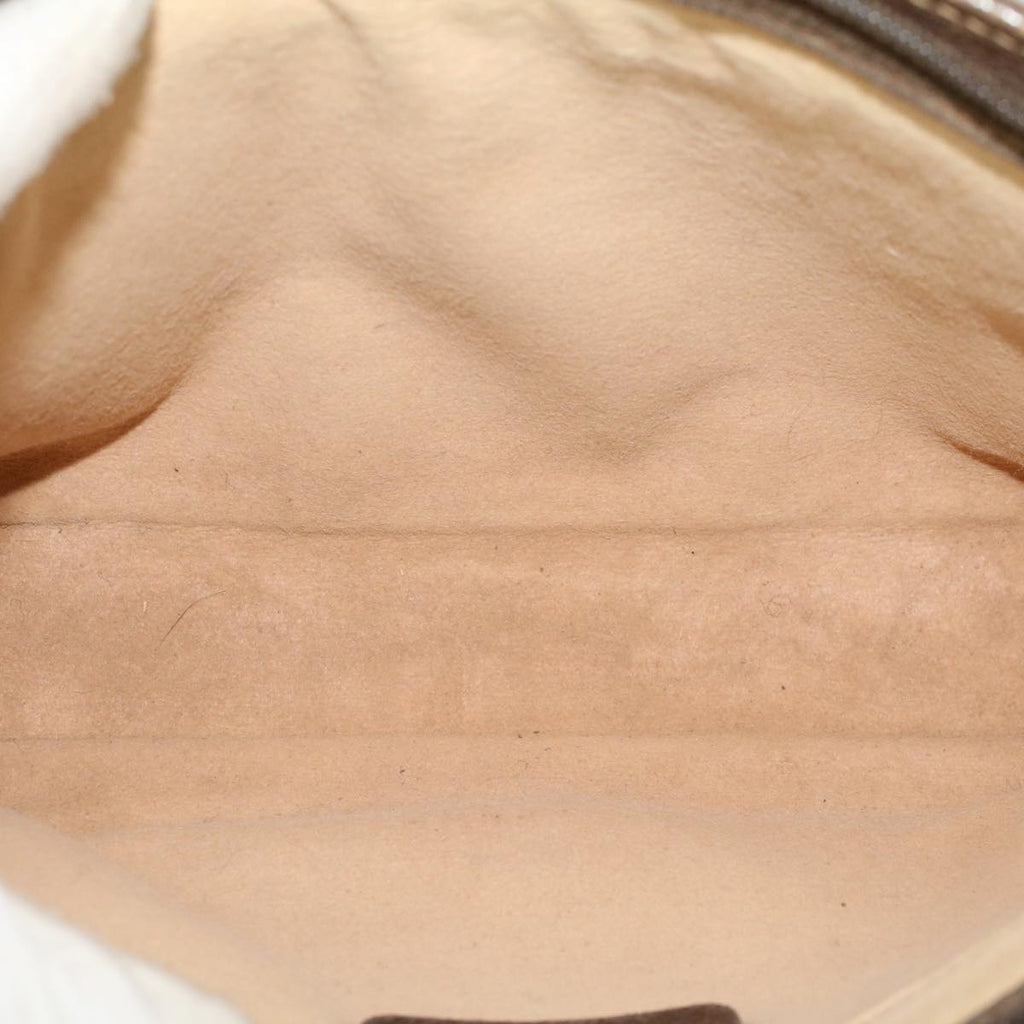 GUCCI GG Canvas Clutch Bag PVC Leather Beige 97.01.037 42879