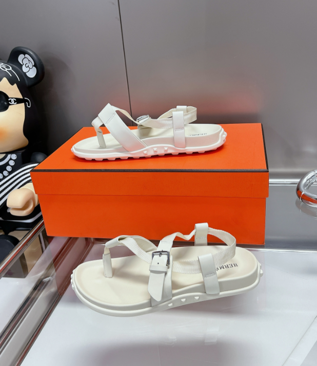 SAMC - HMS Women Shoes - 681
