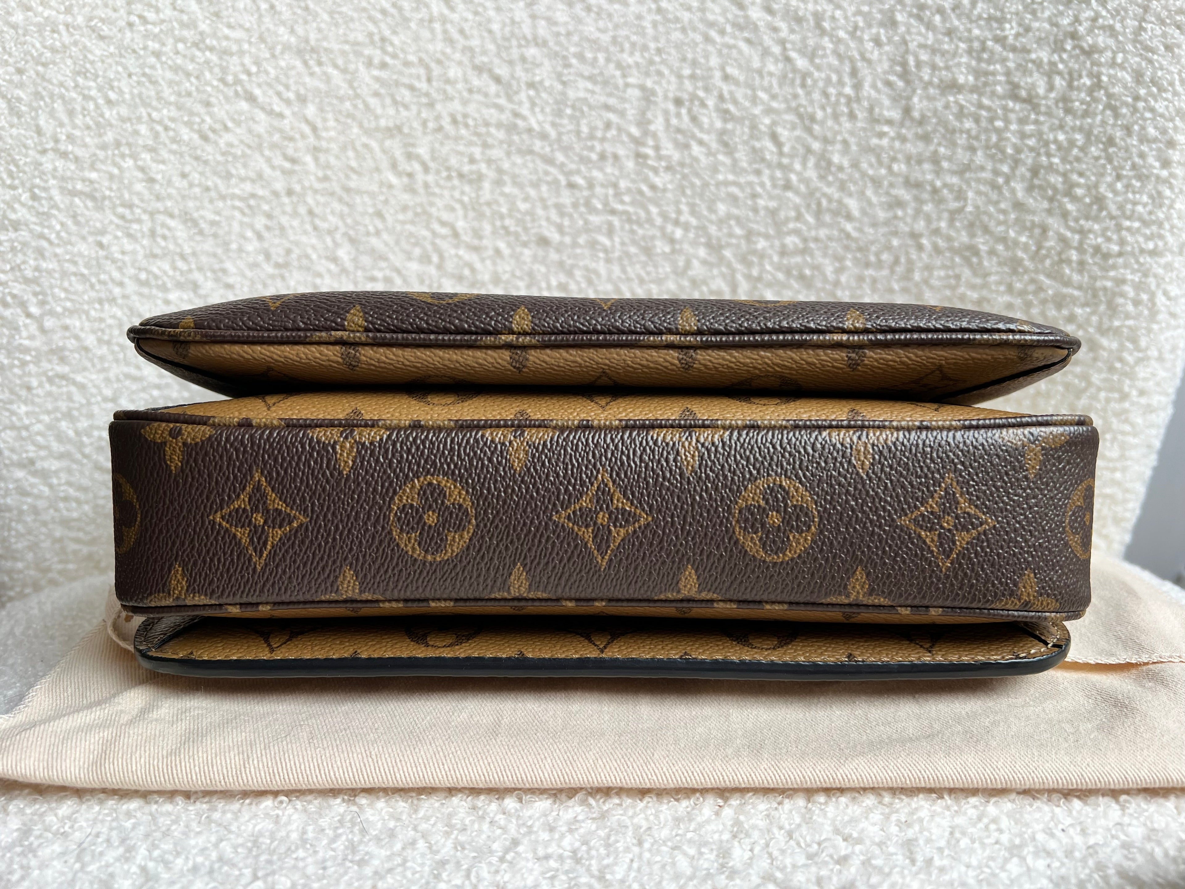 Louis Vuitton Pochette Metis Reverse Monogram (RRP £1,970)