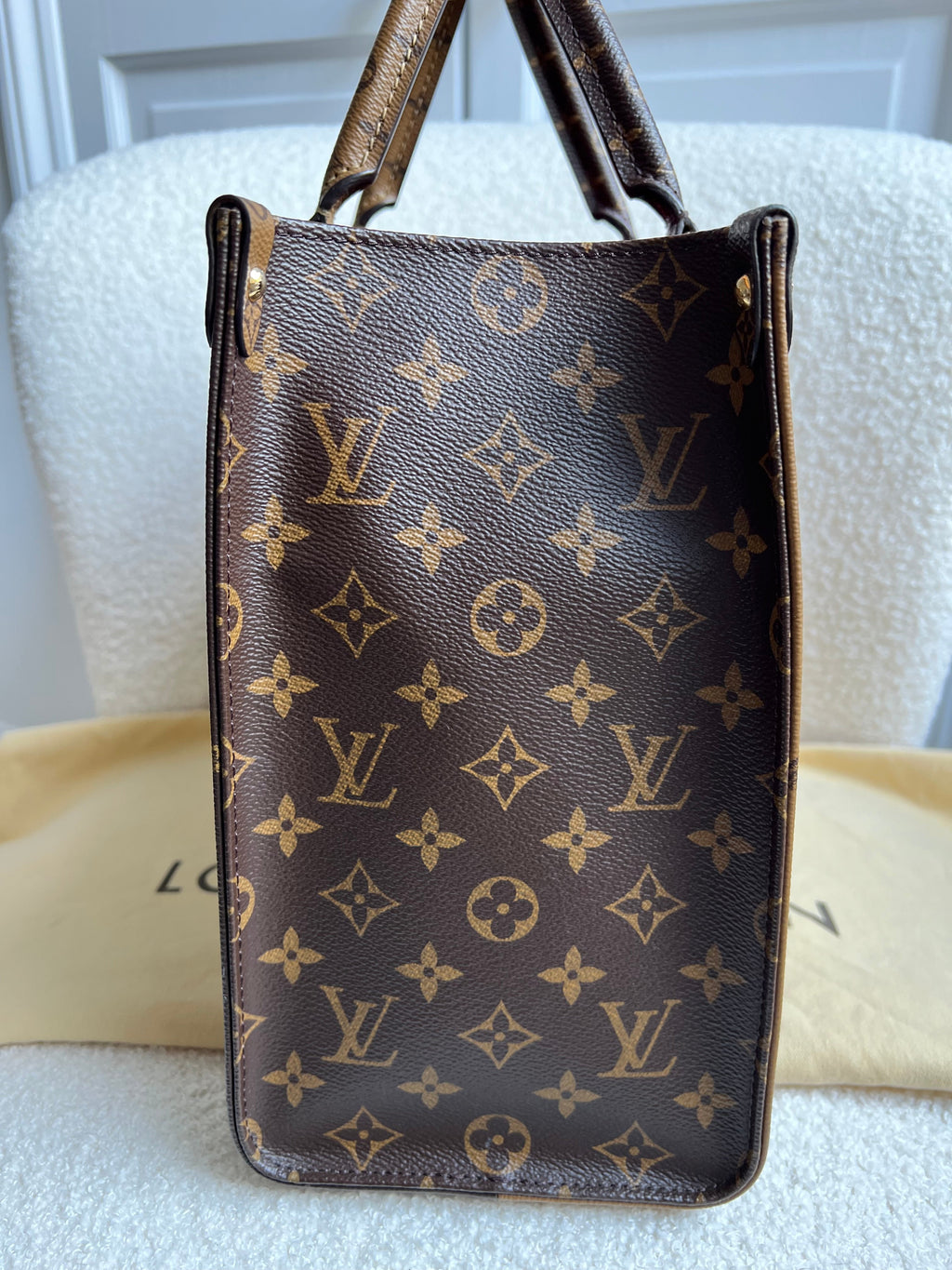 Louis Vuitton On the Go MM Monogram (RRP £2,250)
