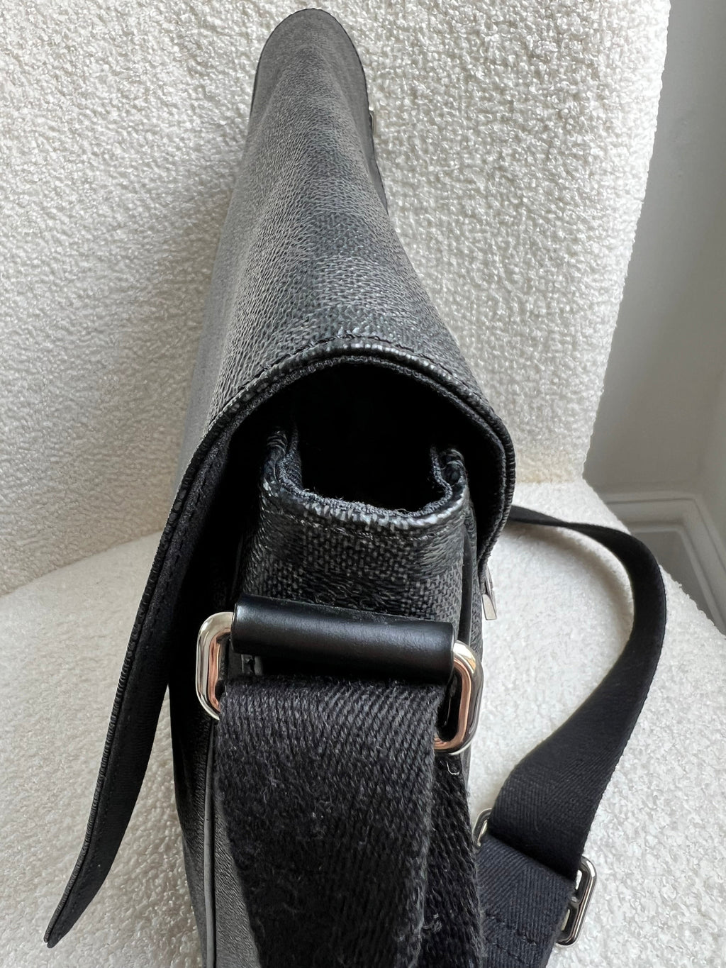 Louis Vuitton PM District Messenger Bag Damier Graphite
