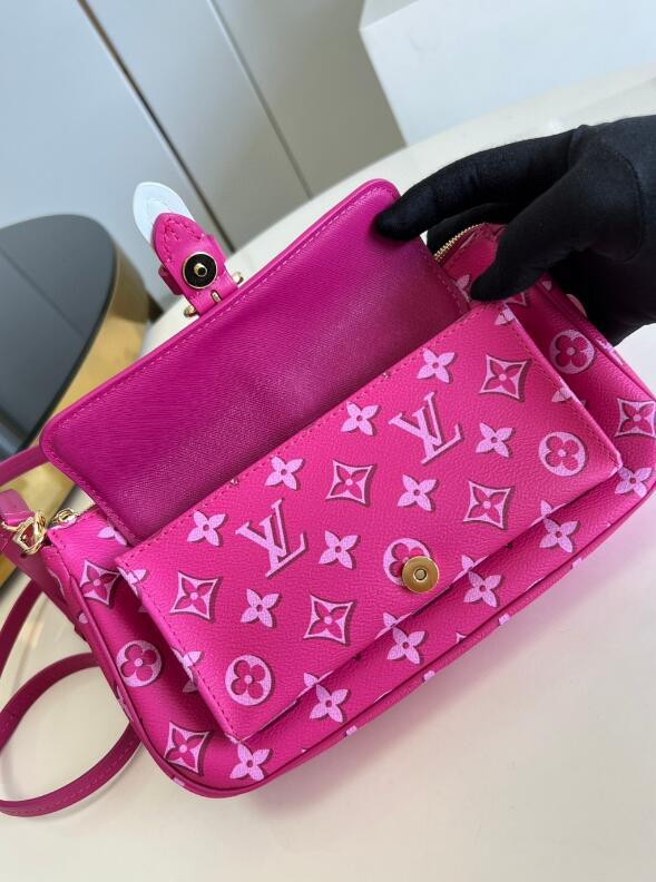 SAMC - LOV Bags - 1558