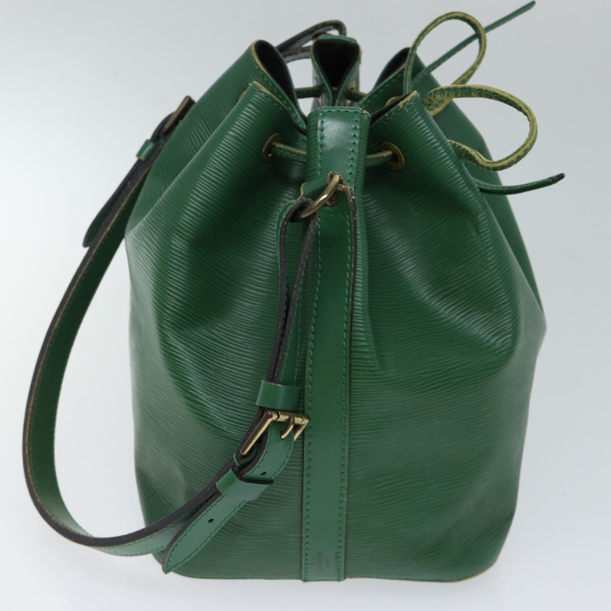 Louis Vuitton Epi Petit Noe Shoulder Bag Green