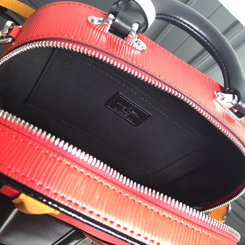 LOV2 Bags - Luxurious Bags  1981