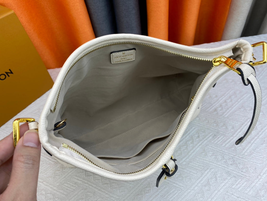 EN - New Bag LUV 632