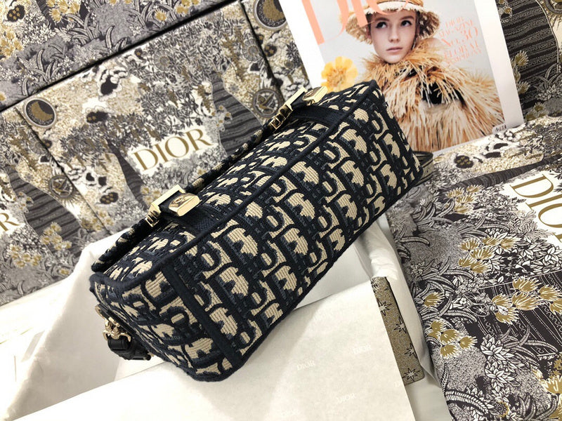 ELE - Dir Bags - 1585