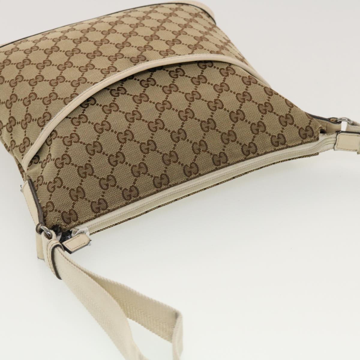 GUCCI GG Canvas Shoulder Bag Beige 145857 43173
