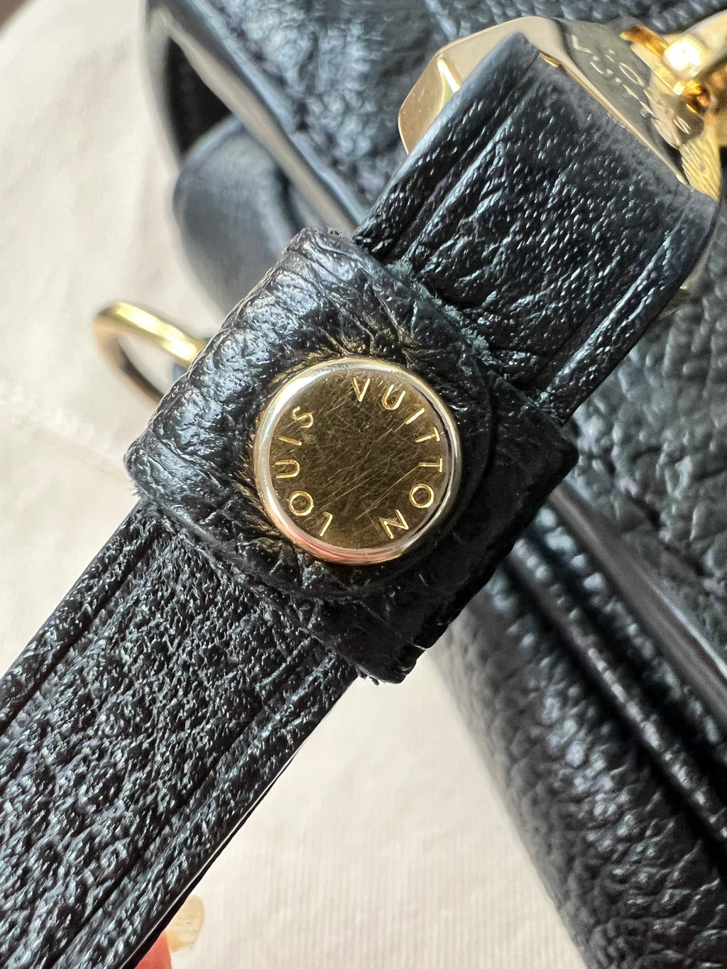 Louis Vuitton Pochette Metis Black Empreinte (RRP £2,110)