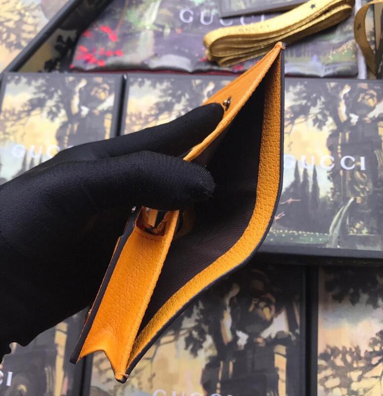 SAMC - Mix Wallets - 214