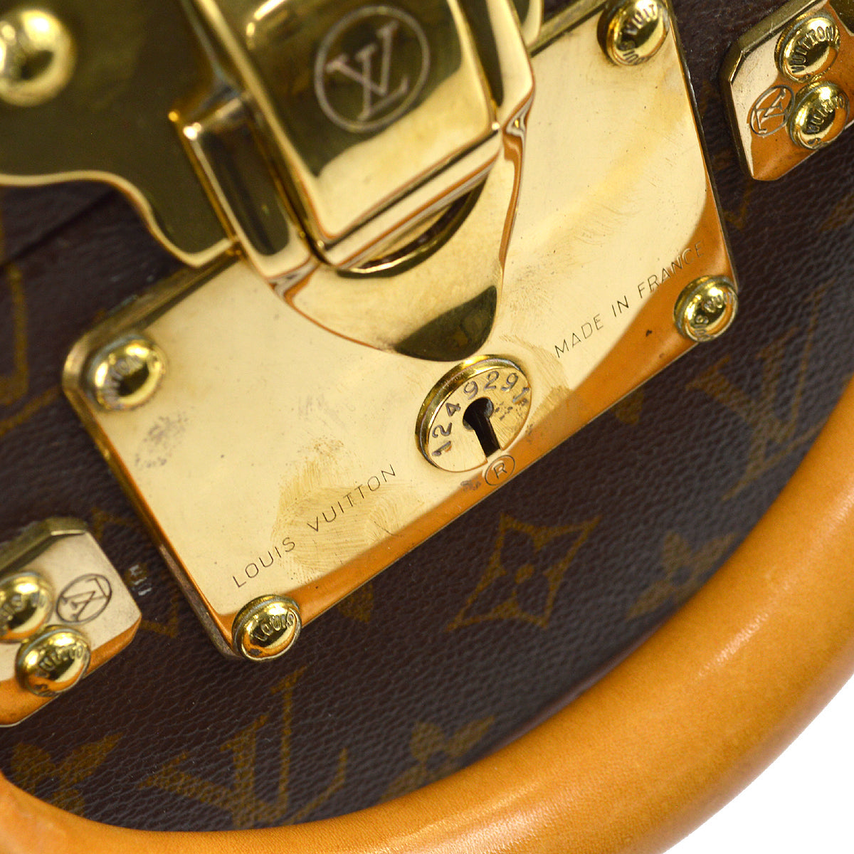 Louis Vuitton Bisten 70 Monogram M21324
