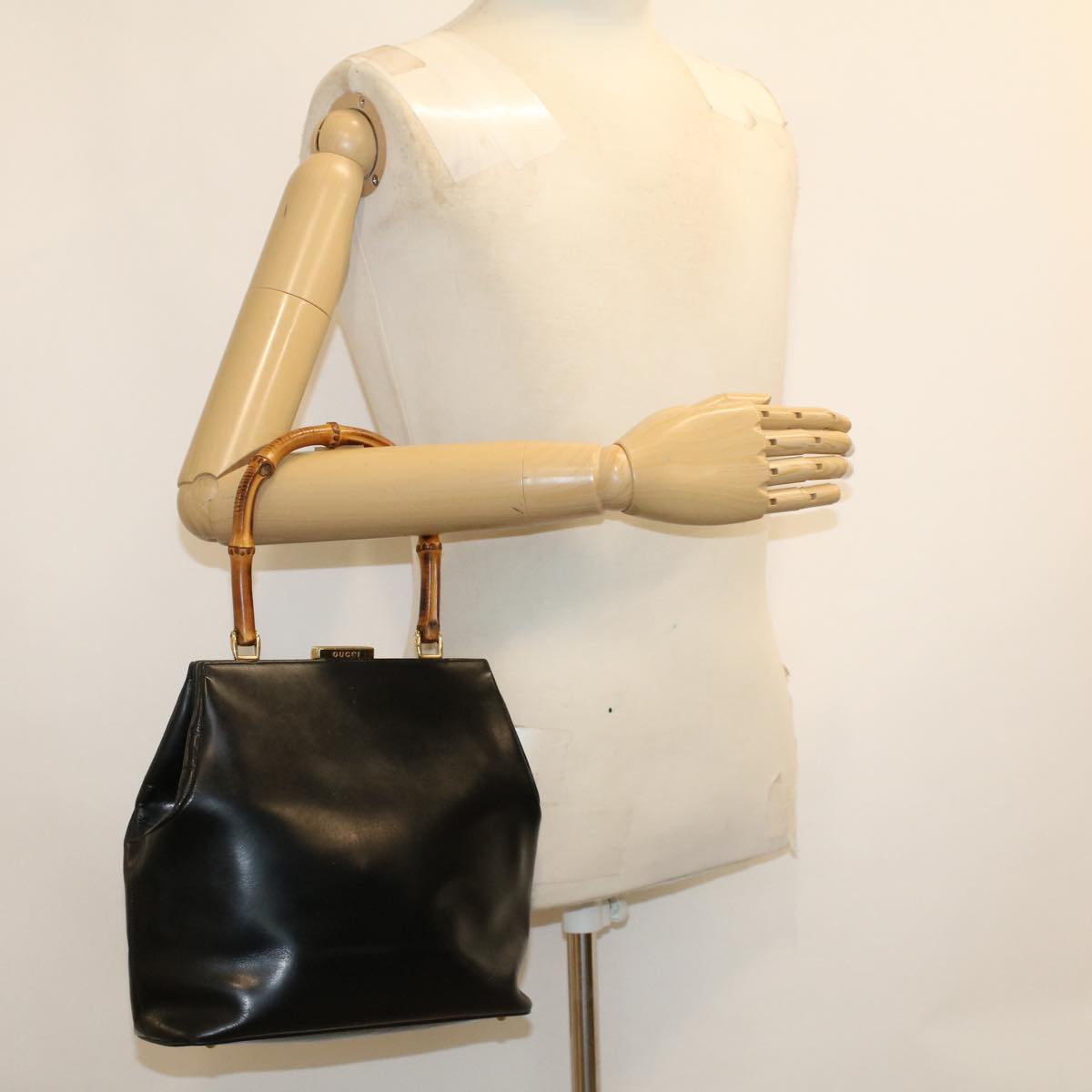GUCCI Bamboo Clasp Hand Bag Leather Black 000.781.0295 43320