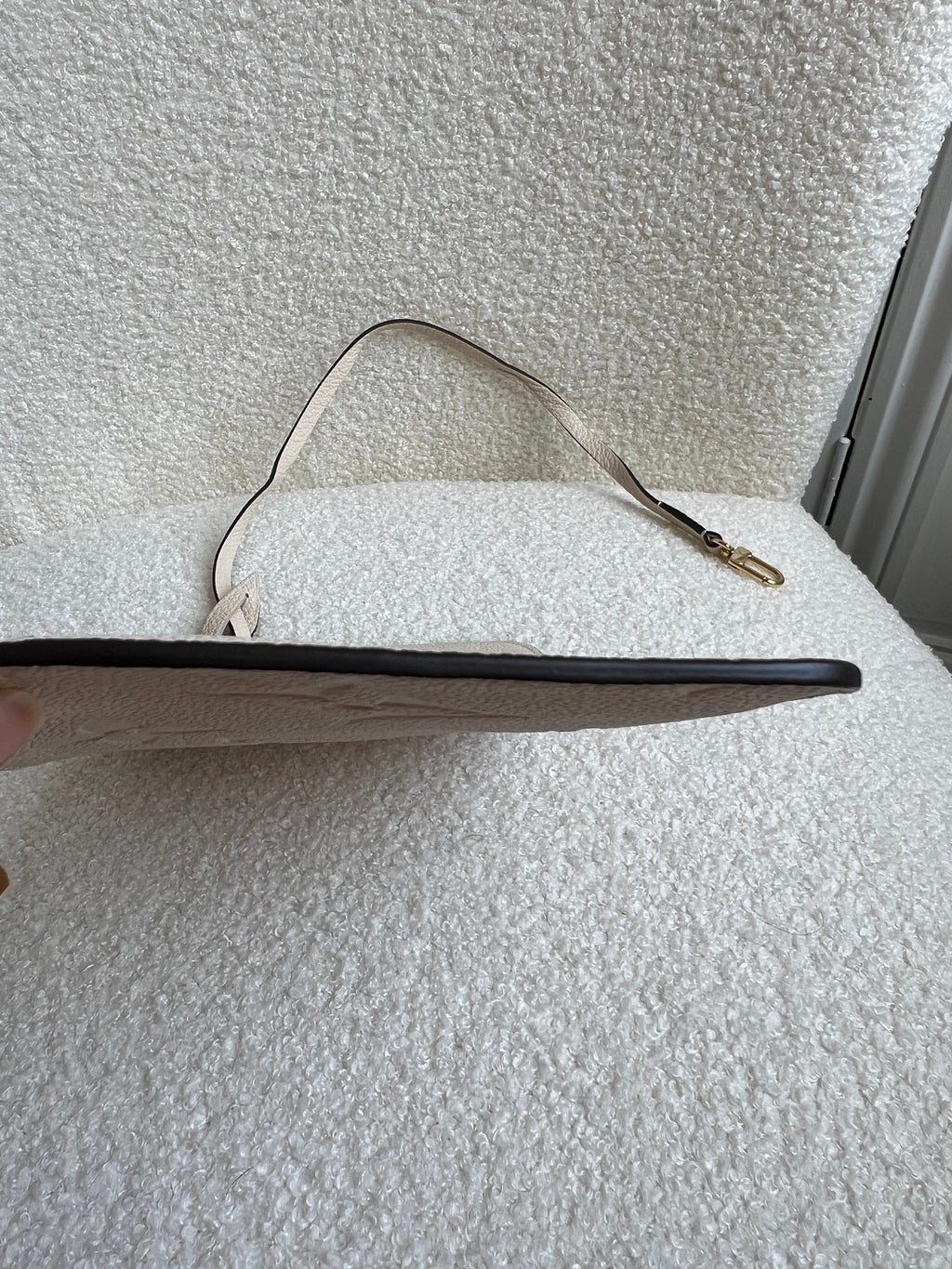 Louis Vuitton Pouch (from Neverfull) Creme Empreinte