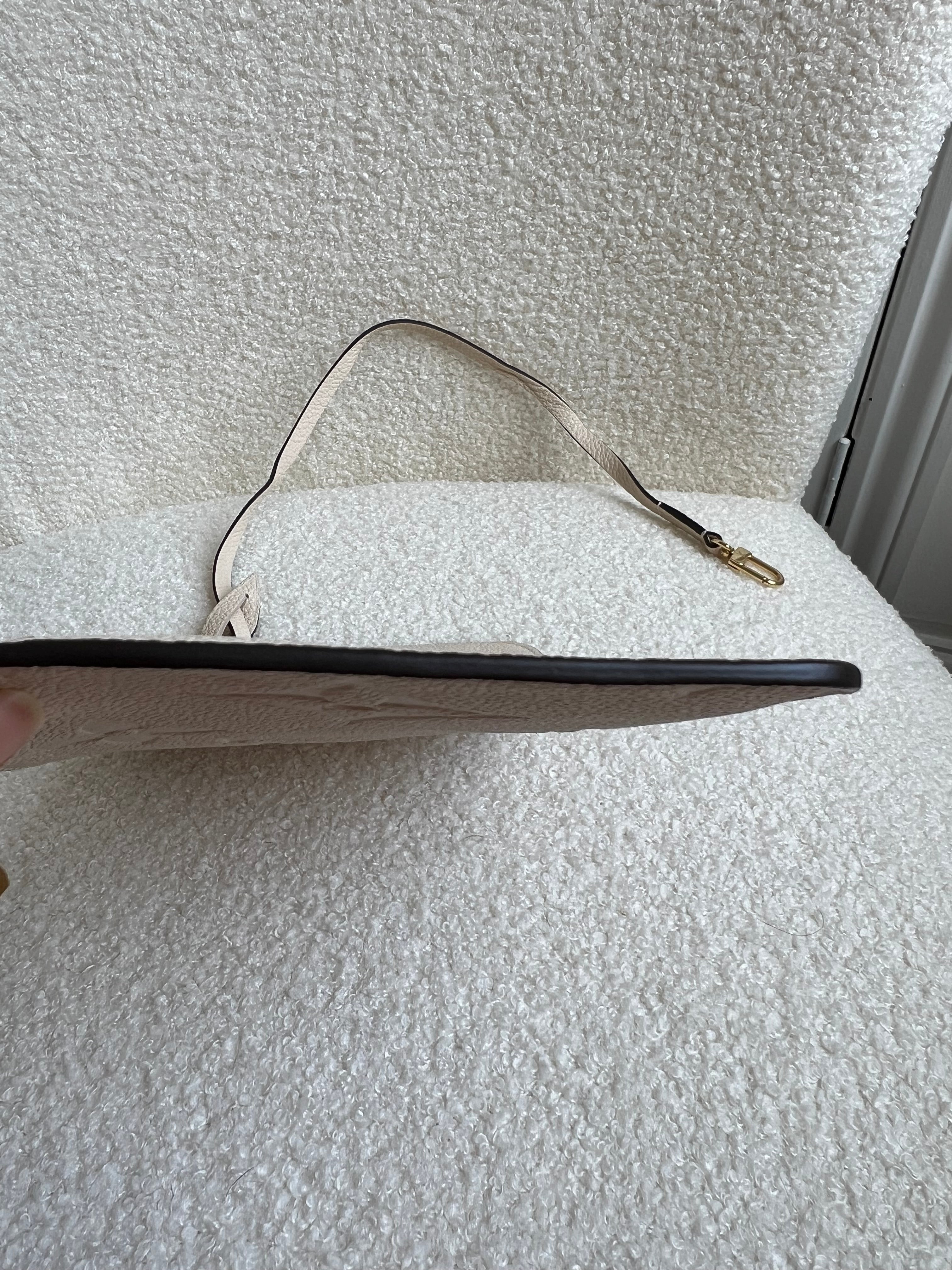 Louis Vuitton Pouch (from Neverfull) Creme Empreinte