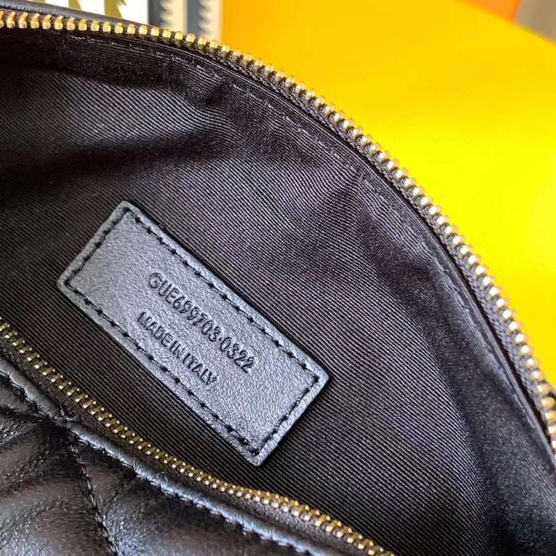 ELE - SLY Bags 011