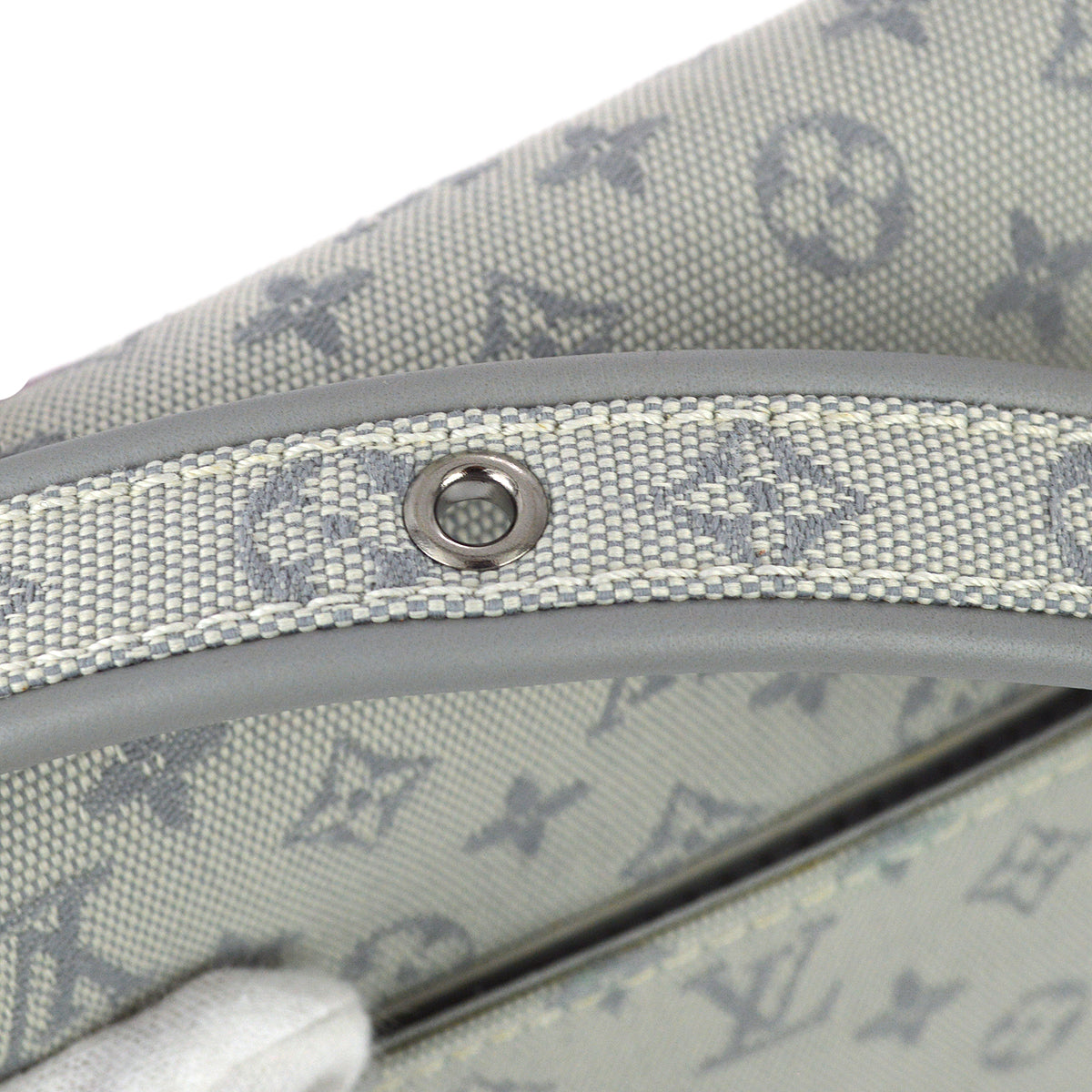 Louis Vuitton 2002 Gray Conte De Fees Musette Shoulder Bag M92279