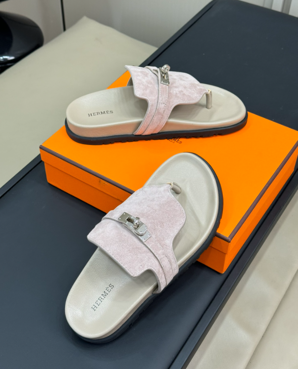SAMC - HMS Women Shoes - 670