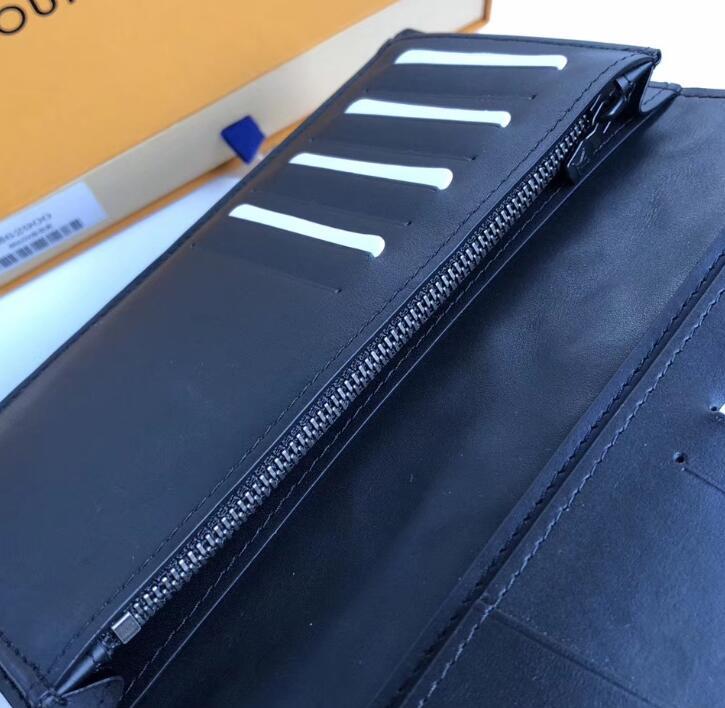 SAMC - Mix Wallets - 047