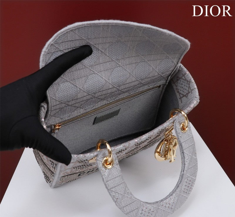 ELE - Dir Bags - 2019