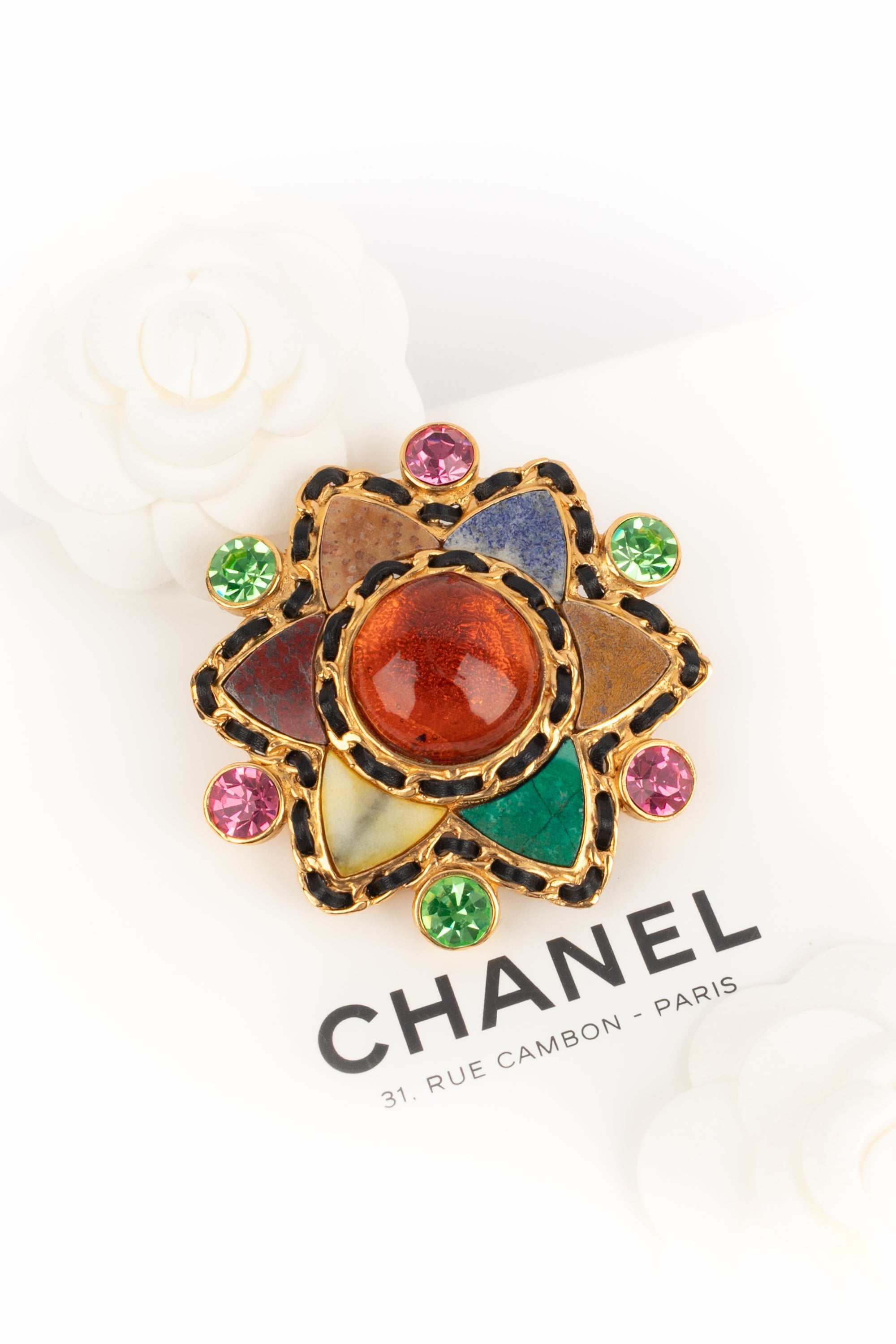 Broche Chanel