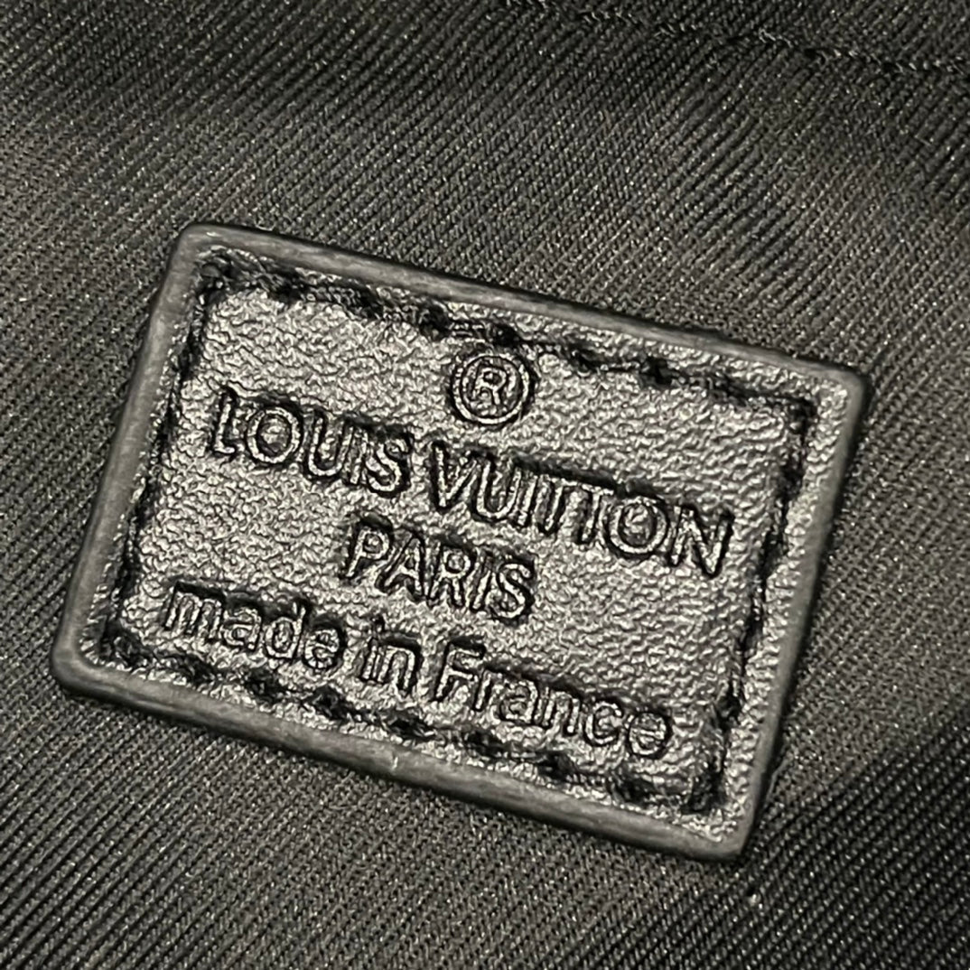 EN - Luxury Bags LUV 851