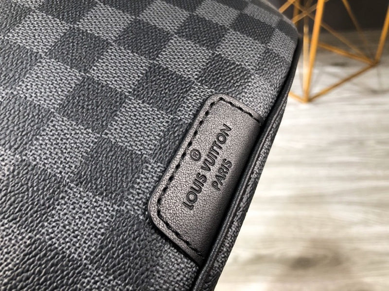 LOV2 Bags - Luxurious Bags  1813