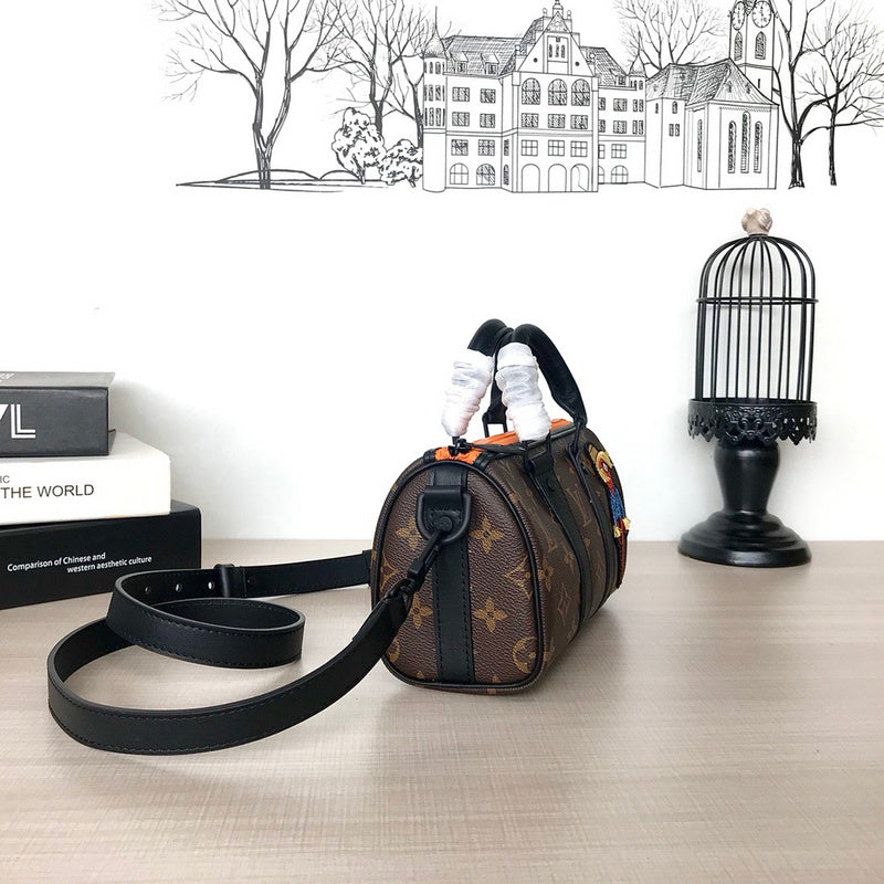LOV2 Bags - Luxurious Bags  1582