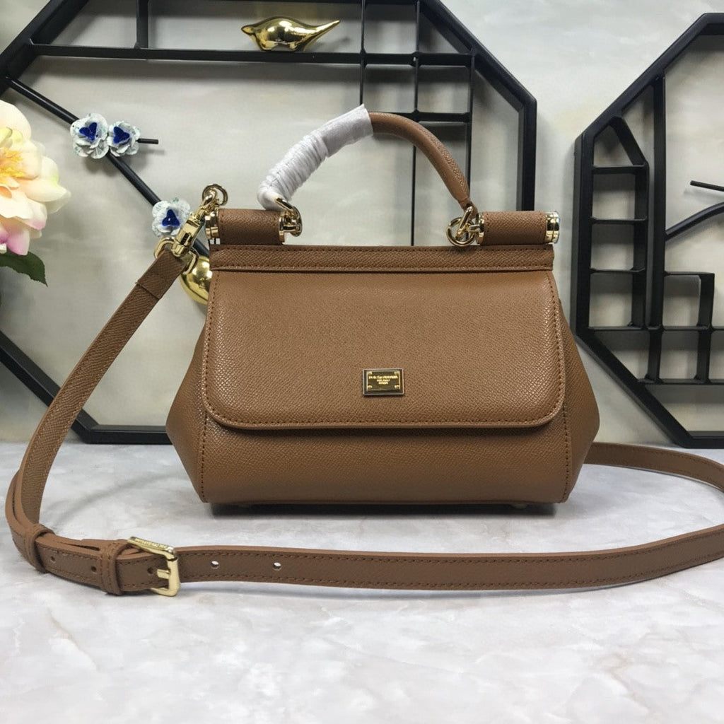 GLAMI MeGLAMIum Sicily Handbag In Dauphine Brown For Women 10.2in/26cm GLAMI GLAMI4347A10018M417
