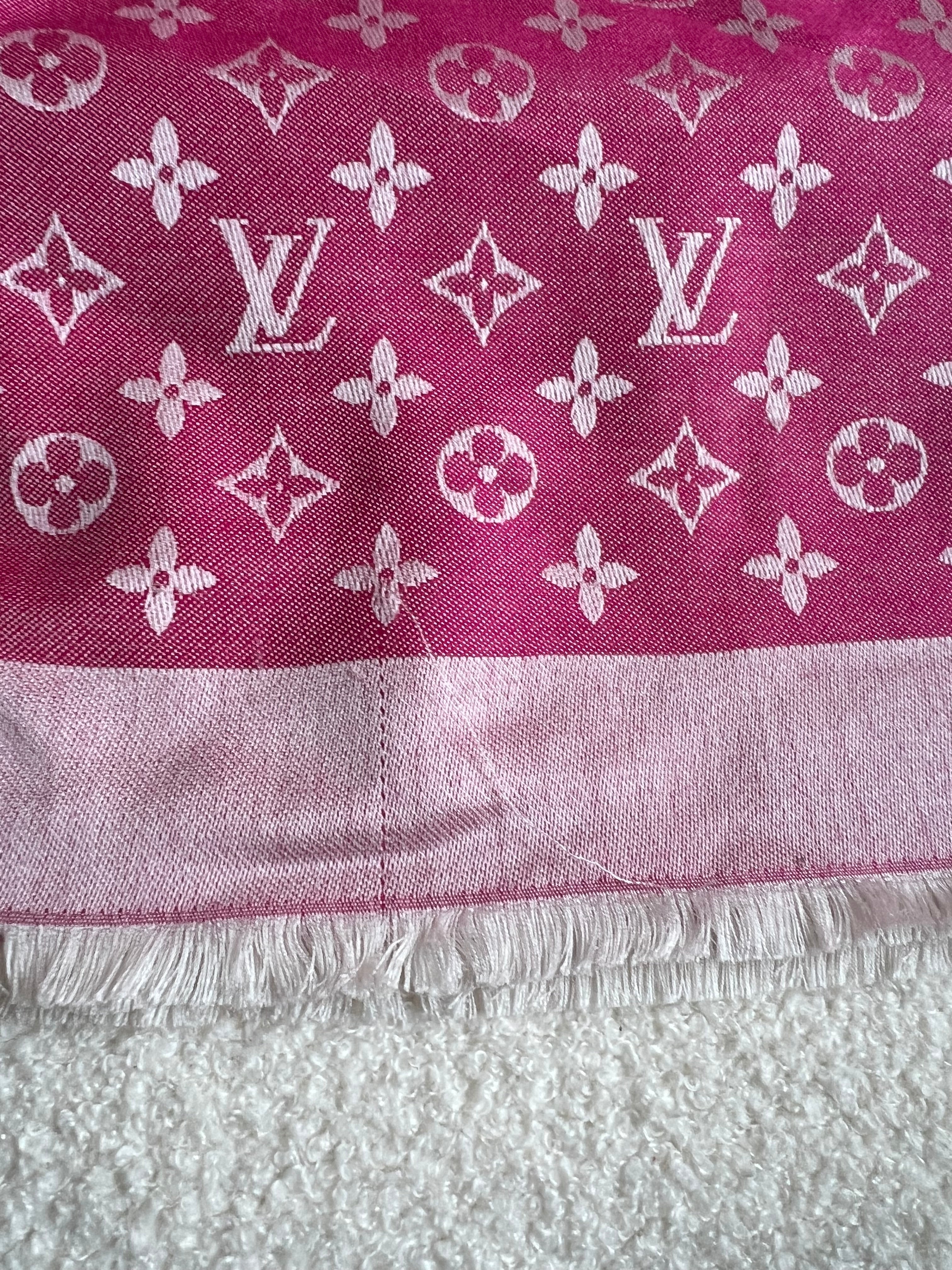 Louis Vuitton Pink Monogram Shawl (RRP £450)