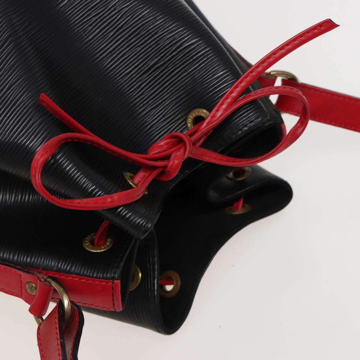 Louis Vuitton Noe Shoulder Bag