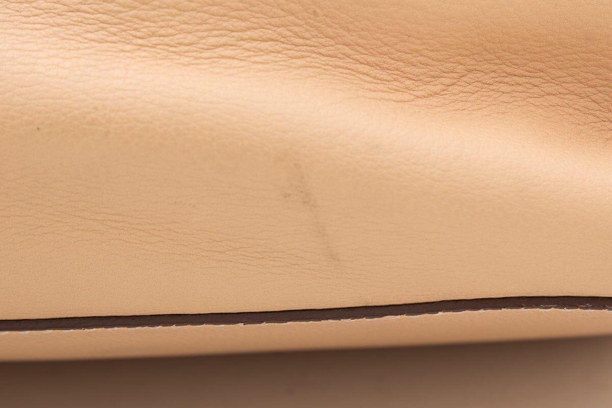 Tod's Beige Leather Tote Handbag