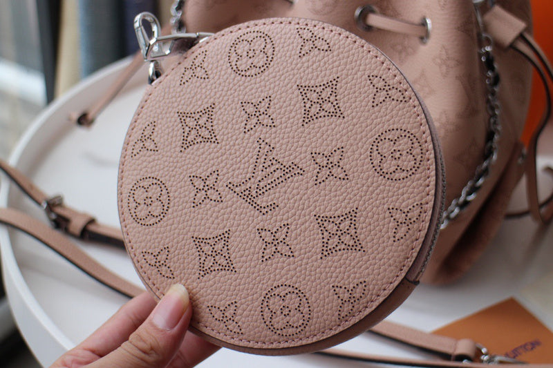 LOV2 Bags - Luxurious Bags  1711