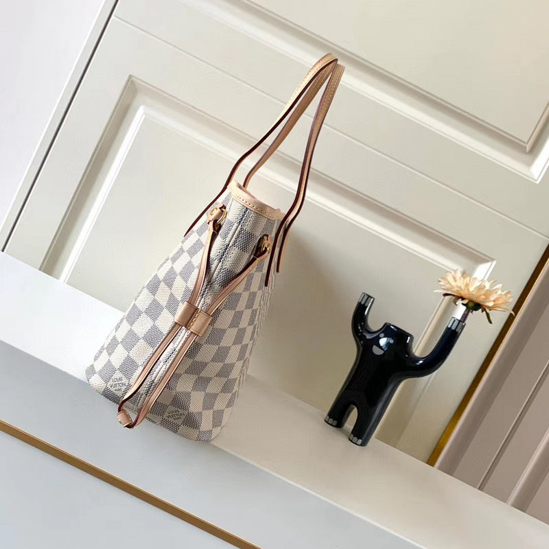 LOV2 Bags - Luxurious Bags  2462