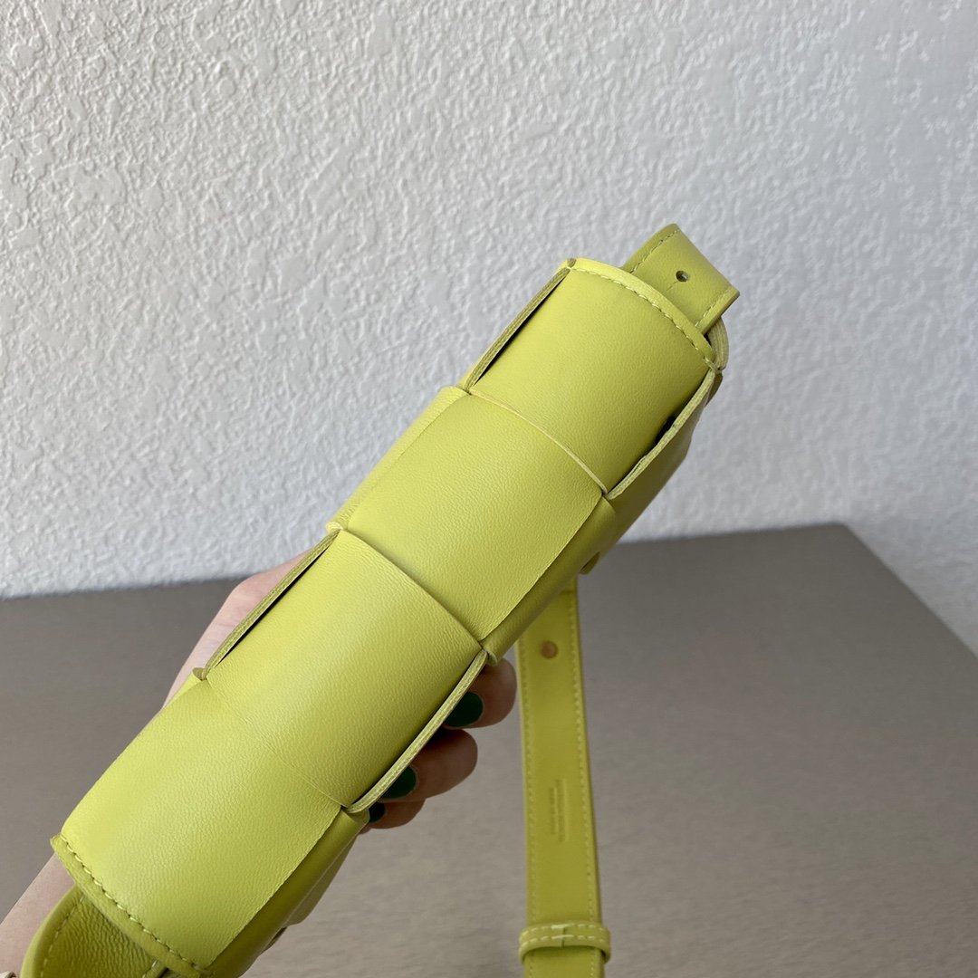 GLAMI Belt Cassette Acid Kiwi, For Women, WomenÃƒÂ¢Ã¢â€šÂ¬Ã¢â€žÂ¢s Bags 7in/18cm 668572VMAY17301