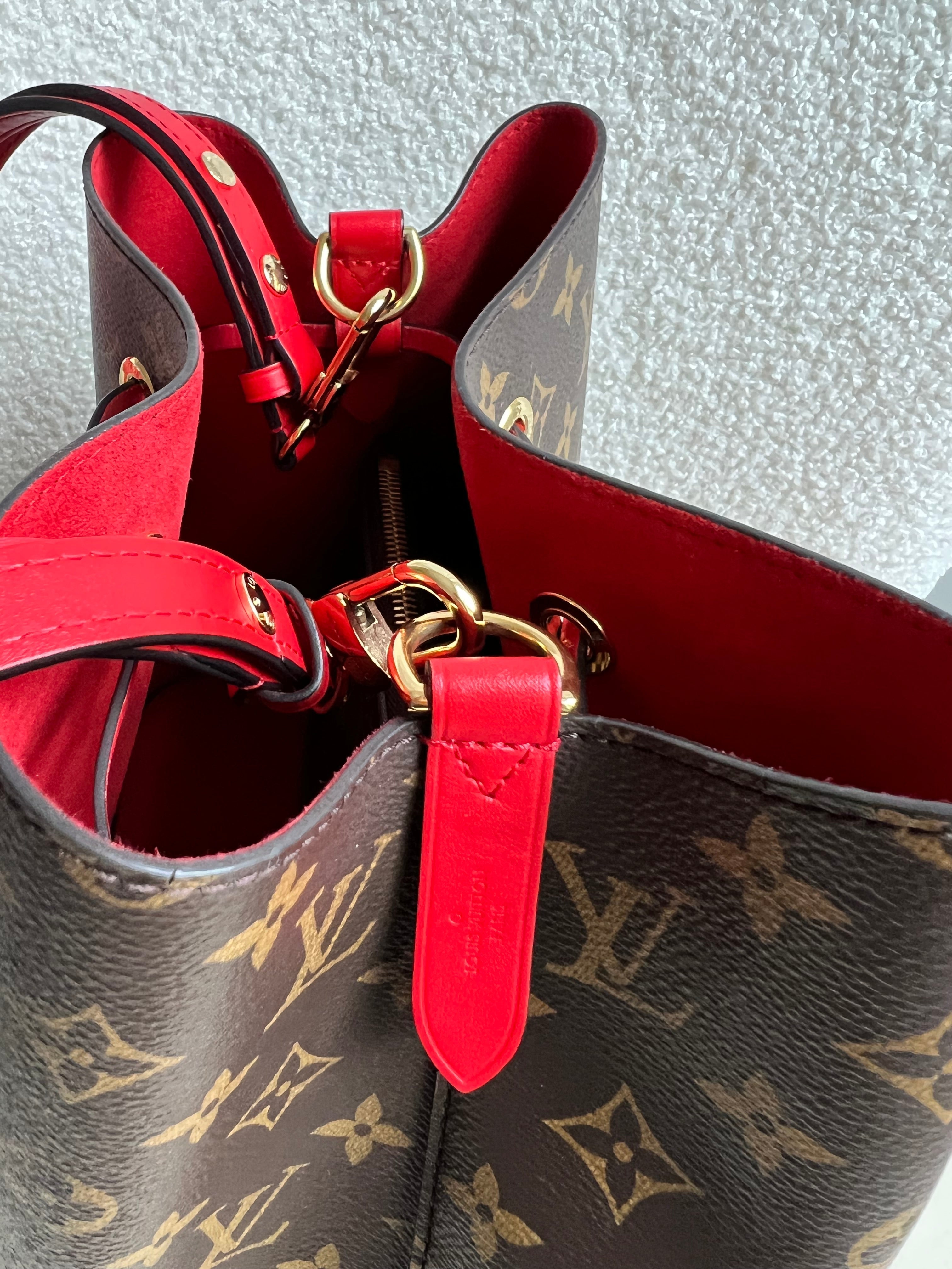 Louis Vuitton Neo Noe Monogram (RRP £1,560)