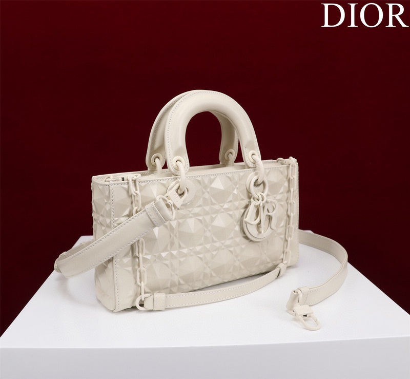 ELE - Dir Bags - 1223