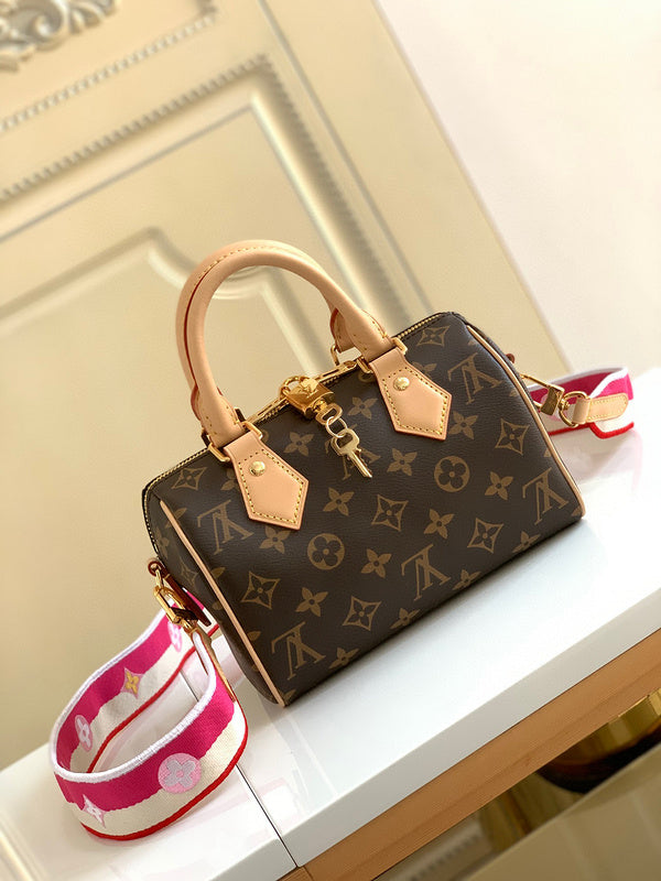Glami - LOV Bags - 667