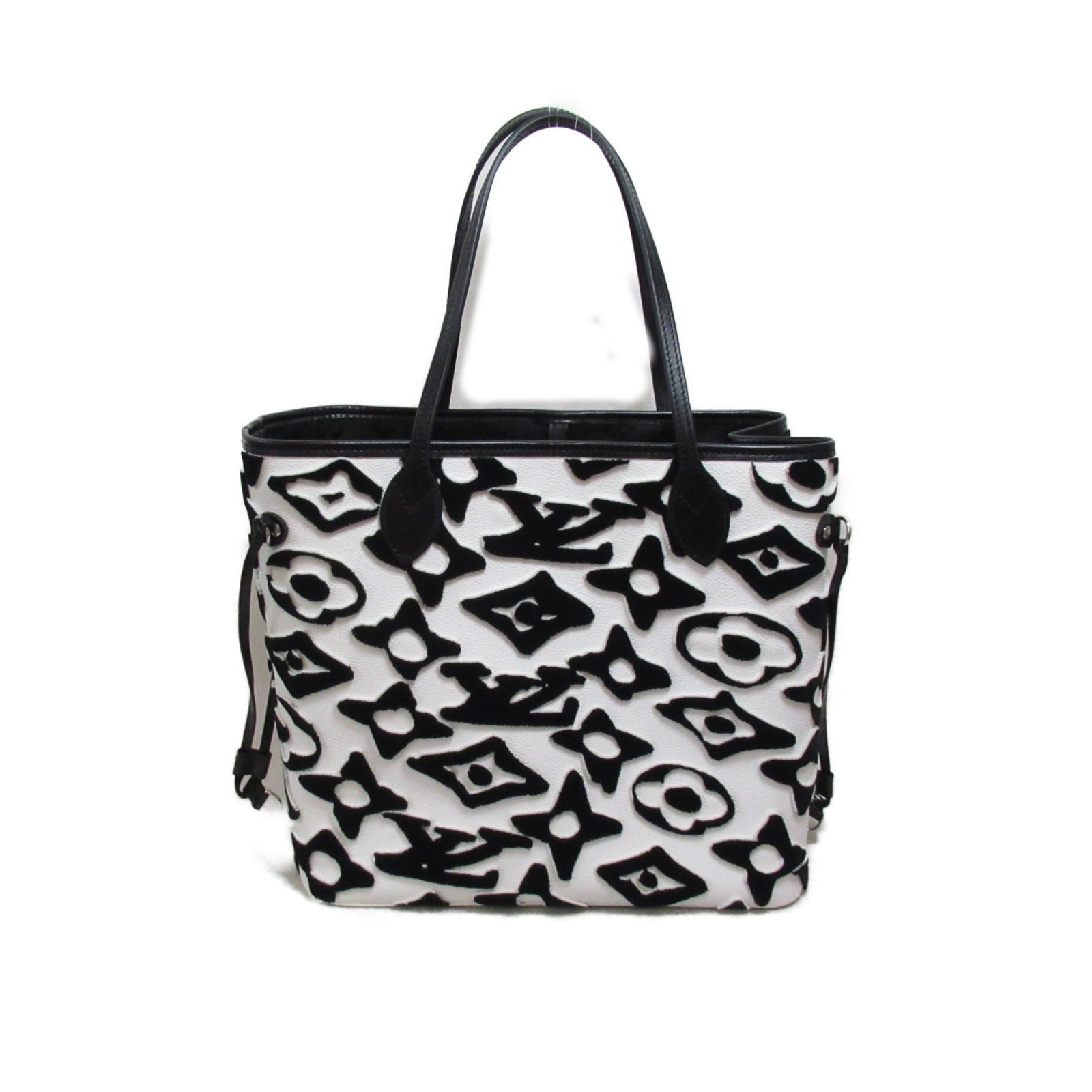 Louis Vuitton Louis Vuitton LV  UF Newark MM Tote Bag Tortoise Bag PVC Coated Canvas Monogram Tufted  White M45564