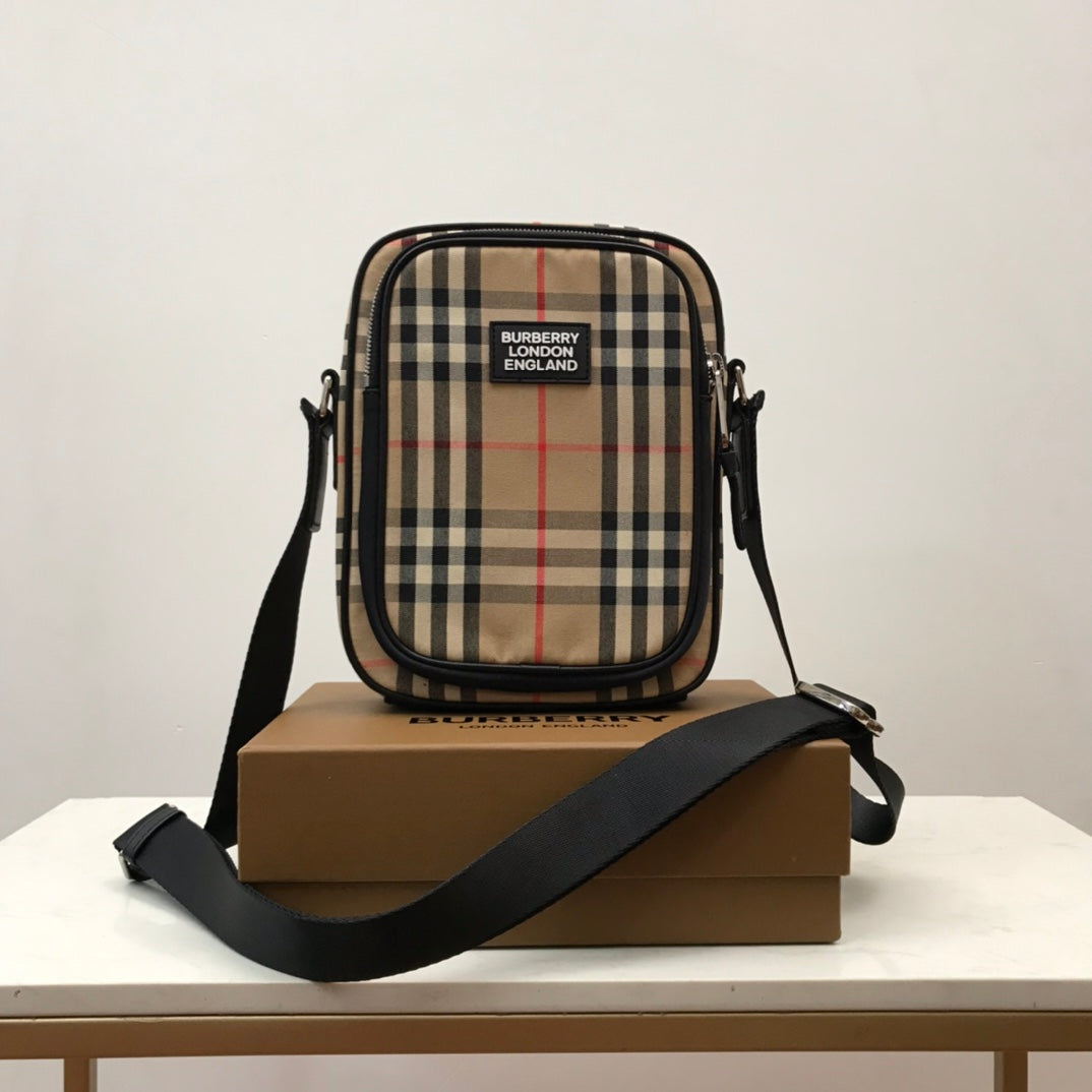 GLAMI Vintage Check And Crossbody Bag For Men, Bags 8.7in/22cm