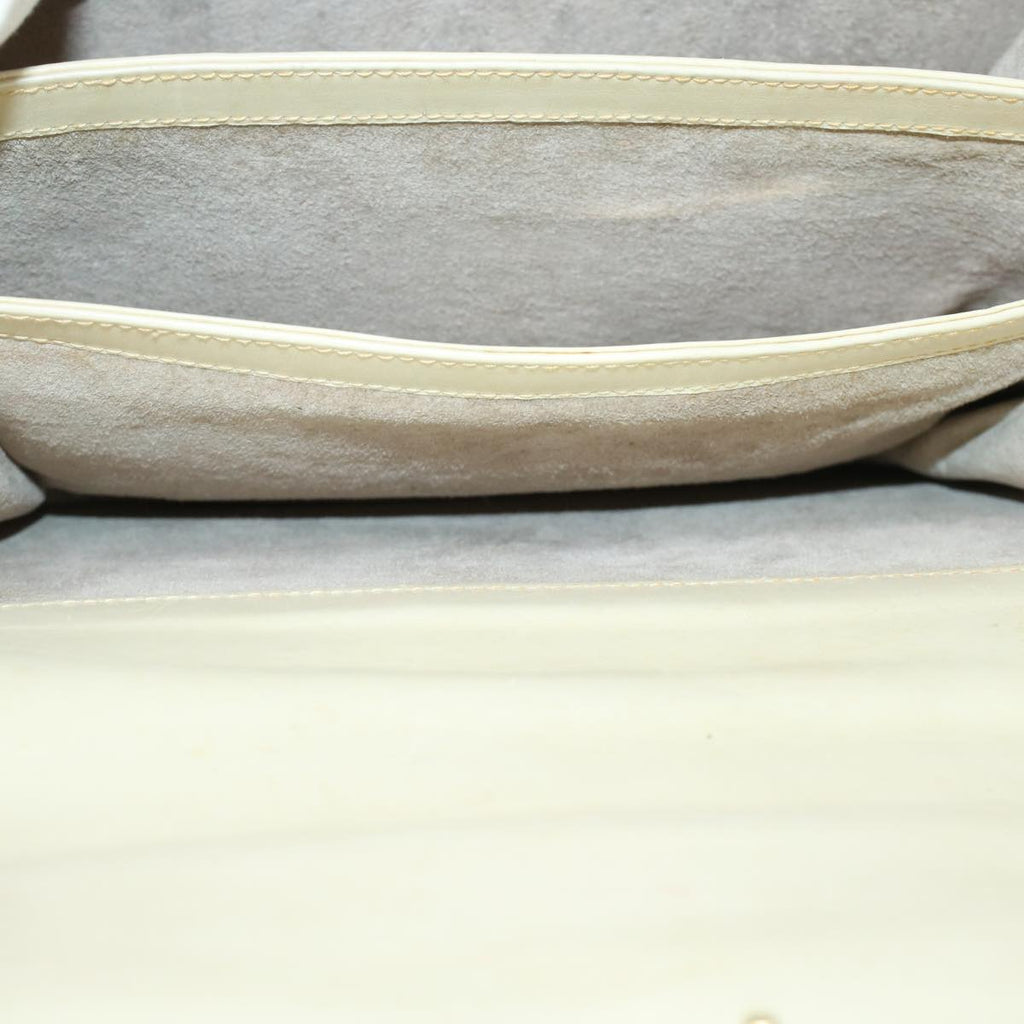 GUCCI Turn Lock Shoulder Bag Leather White 001.406.0587 45900