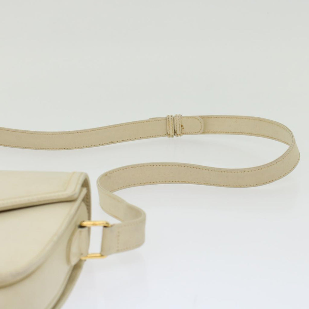 GUCCI Turn Lock Shoulder Bag Leather White 001.406.0587 45900