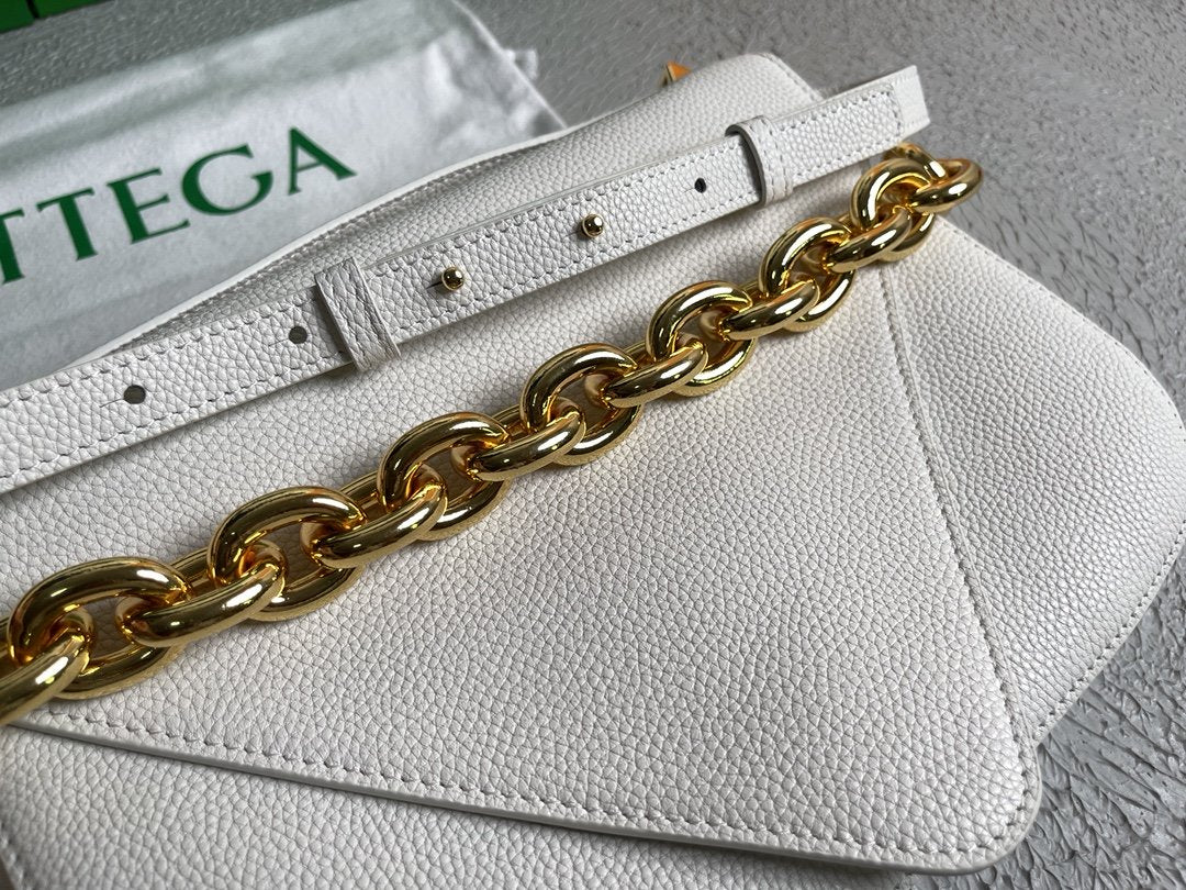 GLAMI Mount White, For Women, WomenÃƒÂ¢Ã¢â€šÂ¬Ã¢â€žÂ¢s Bags 10.6in/27cm