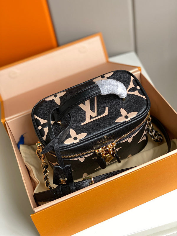 LOV2 Bags - Luxurious Bags  1731