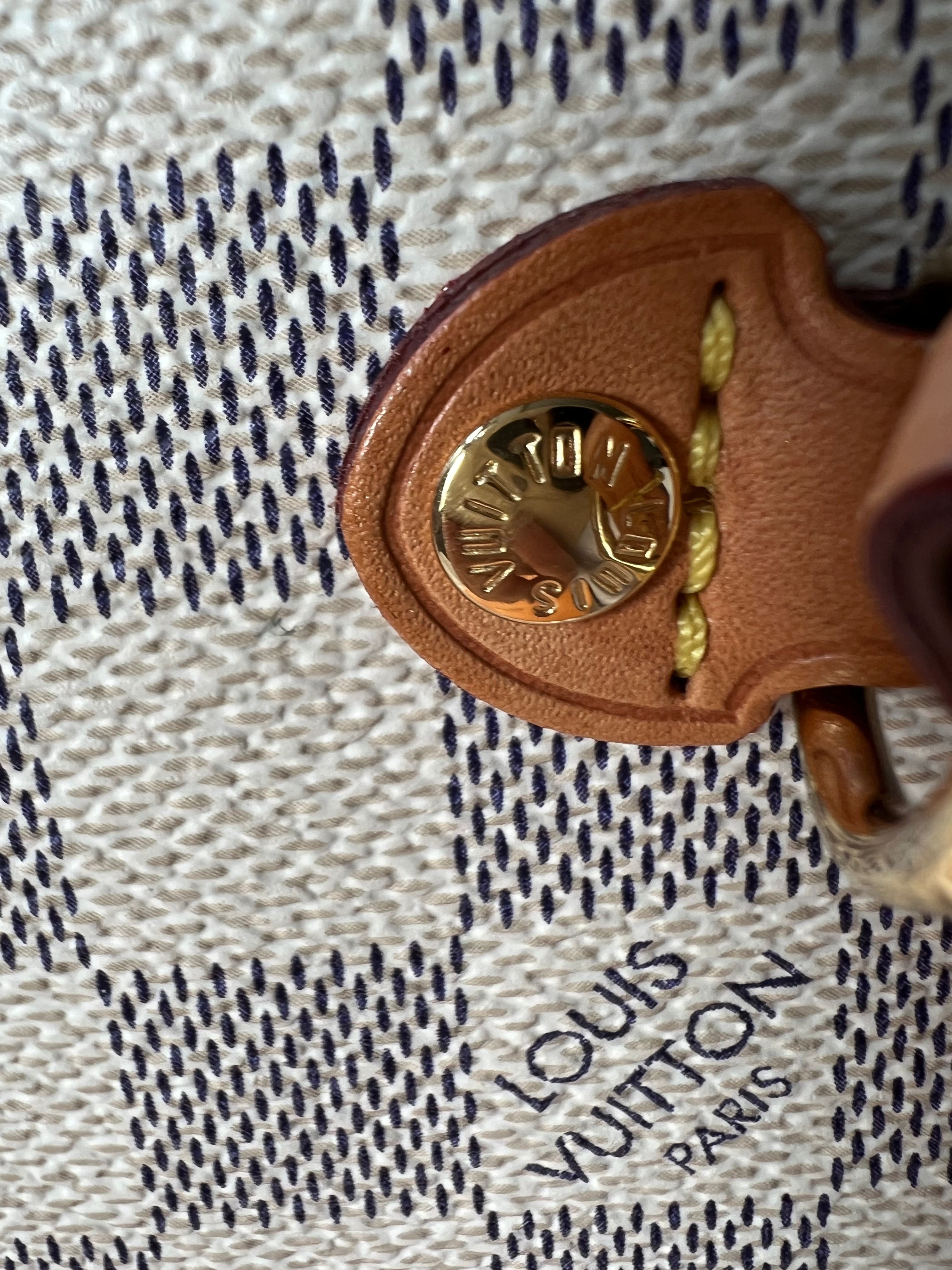 Louis Vuitton Neverfull MM  Damier Azur (RRP £1,410)