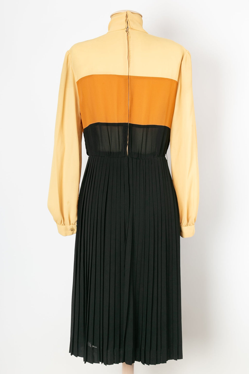Robe en crÃƒÆ’Ã‚Âªpe 1975s