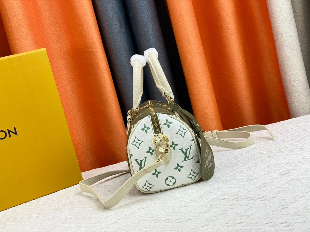 EN - Luxury Bags LUV 778